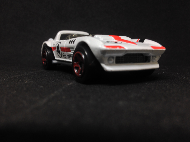 Illustration for article titled Muscle Monday: Then And Now Corvette Grand Sport Roadster